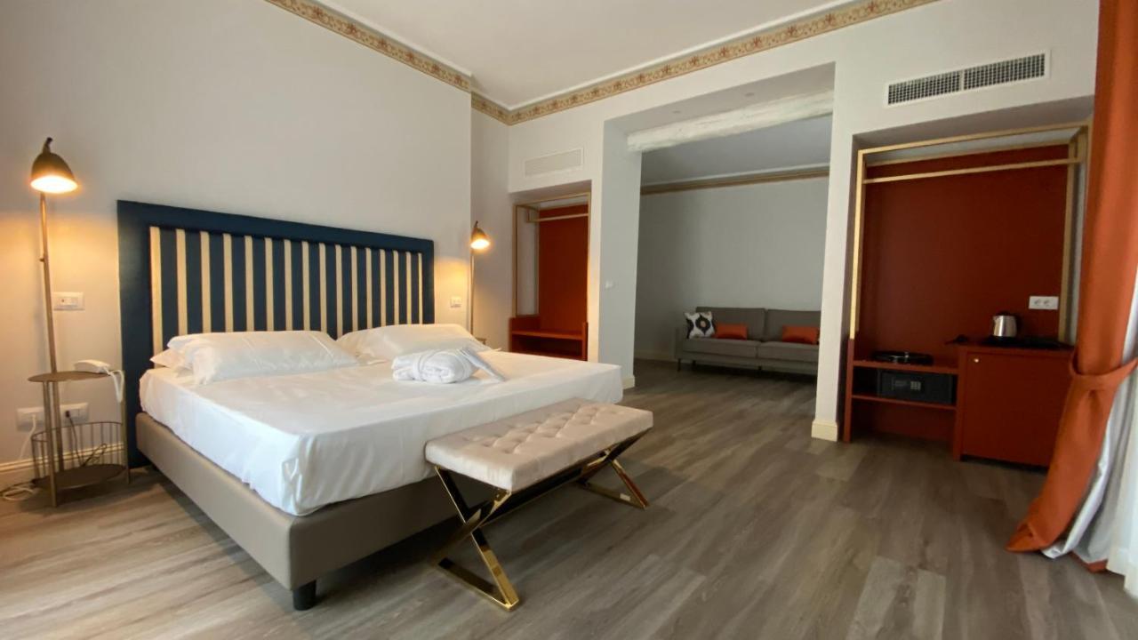 Lanterne Magiche Ortigia Suites Syracuse Esterno foto