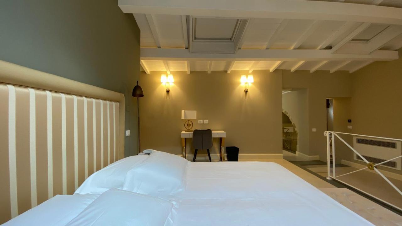 Lanterne Magiche Ortigia Suites Syracuse Esterno foto