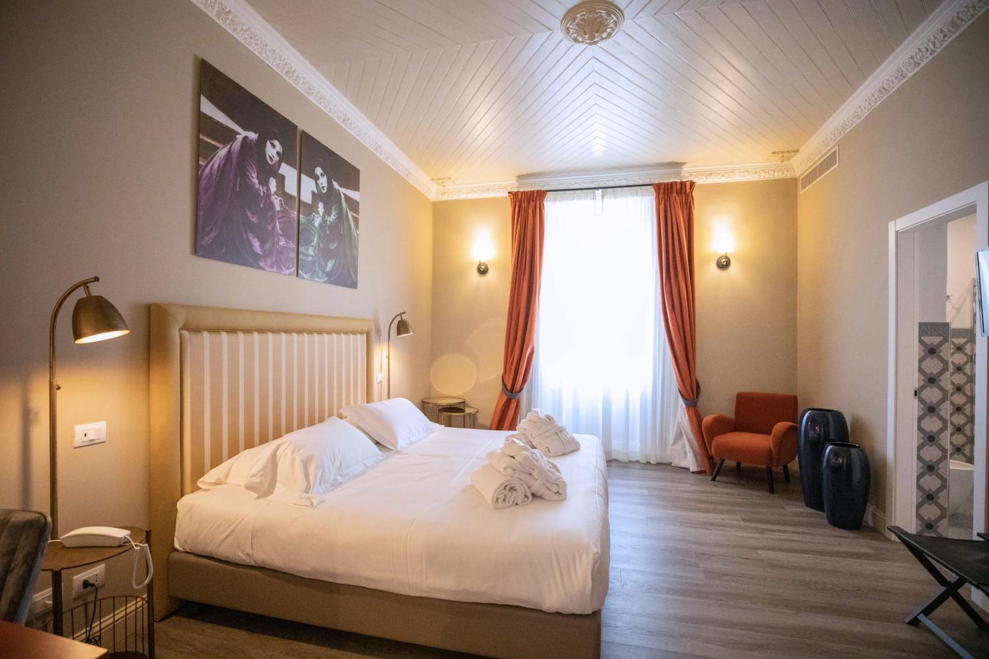 Lanterne Magiche Ortigia Suites Syracuse Esterno foto